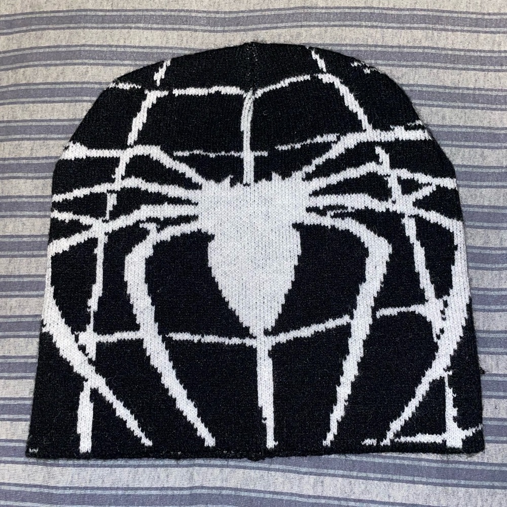 B&W spider beanie